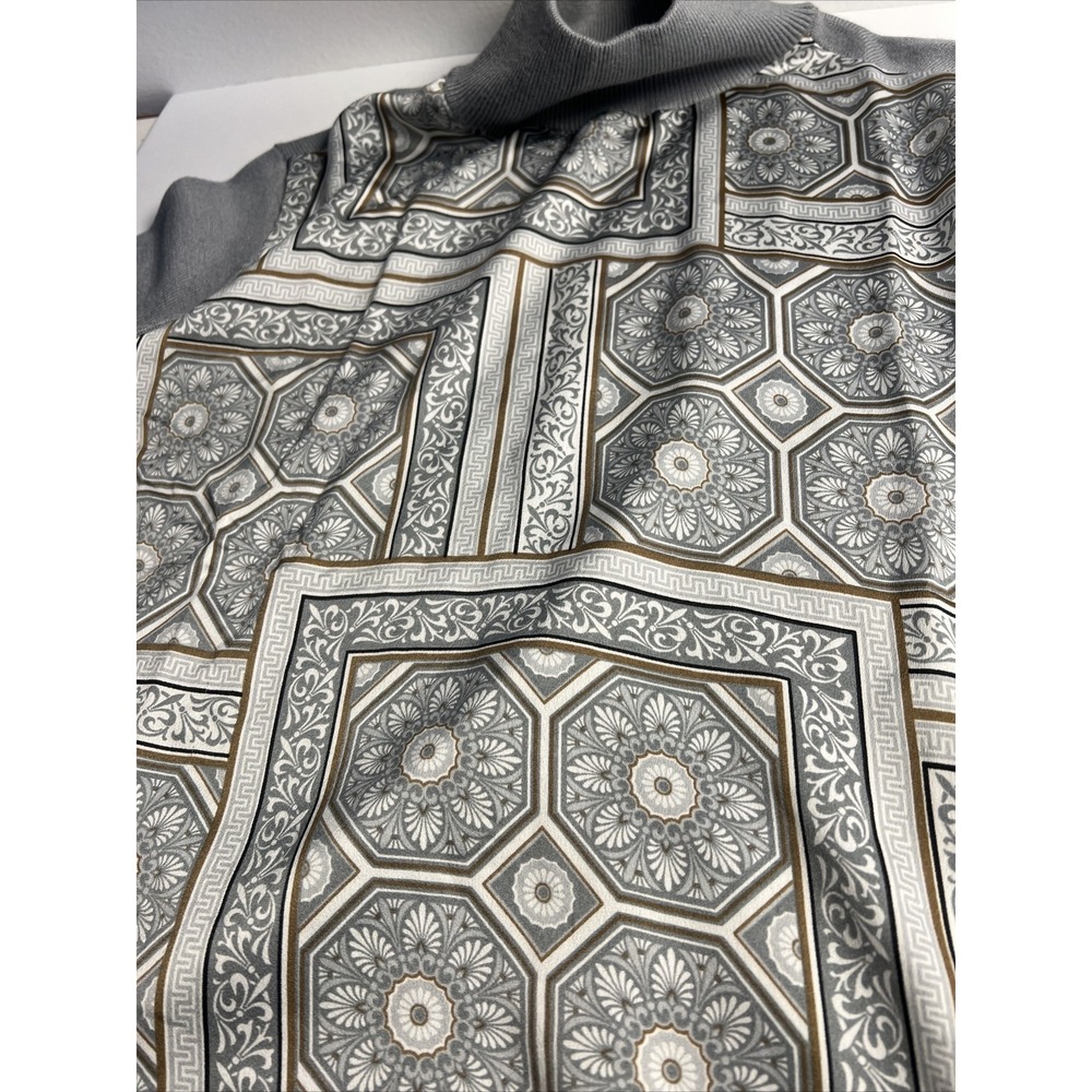 Ann Taylor Sweater Shirt Small‎ Womens Gray Geometric Flowered - Picture 7 of 10